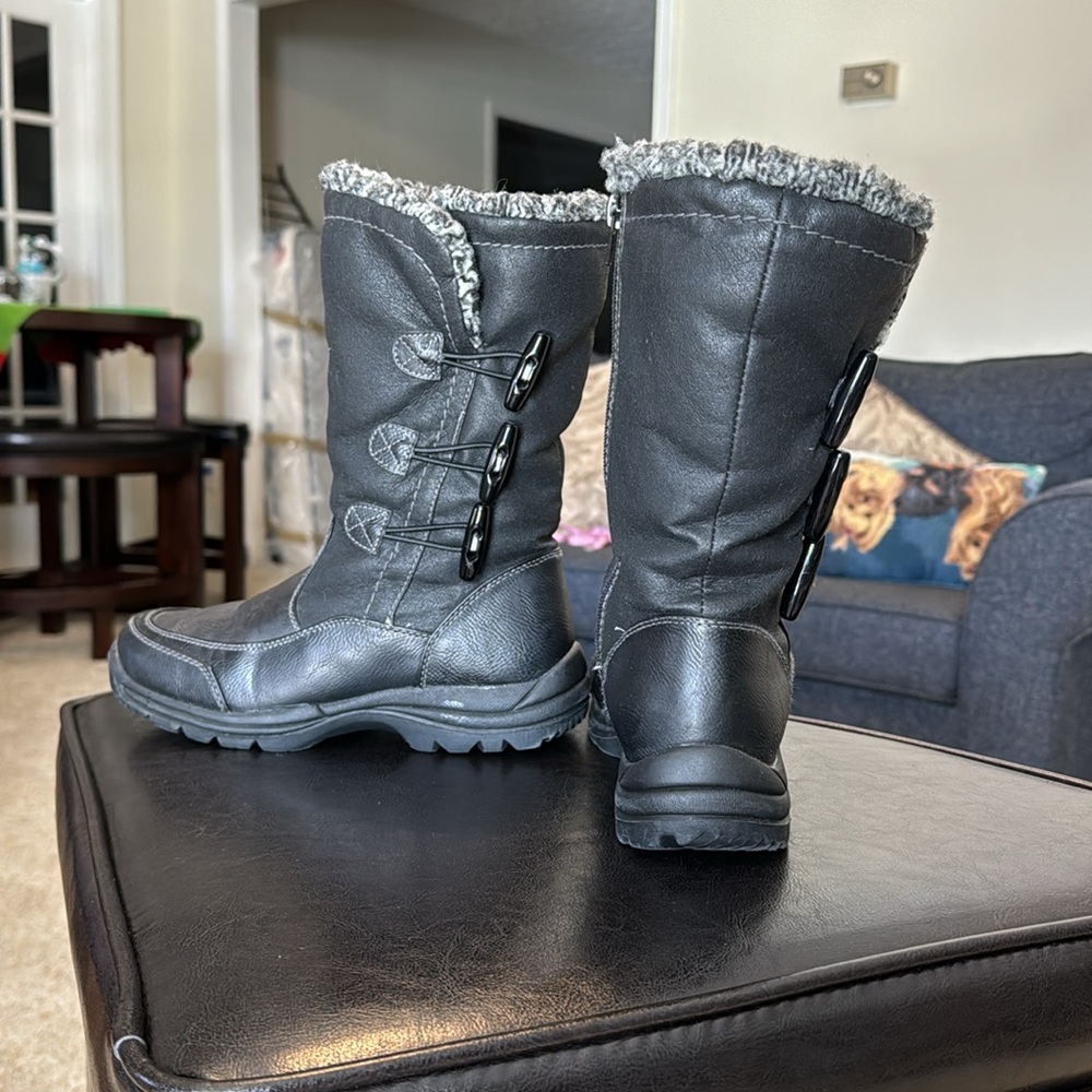 Weatherproof boots - Picture 4 of 8
